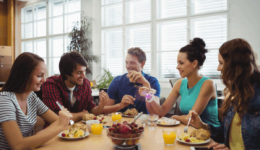 Ofis Çalışanlarına Beslenme Önerileri, Ara Öğün ve Öğle Yemeği