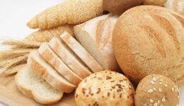 Ekmekler bayatlamadan nasıl saklanır?